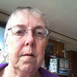 Meet your Posher, Bobbi